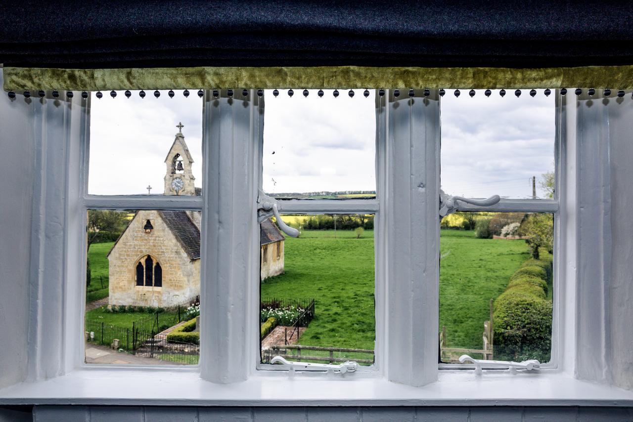 The Churchill Arms Chipping Campden Exterior photo